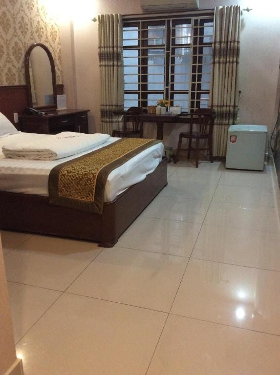 Khách sạn Nam Sơn Apartment in Laos
