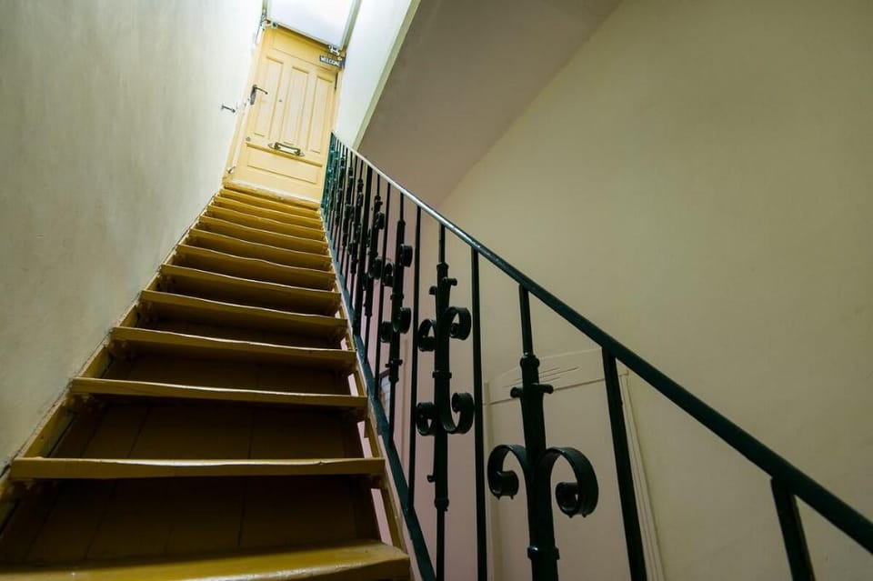 ROMSUITES - Panoramic views of the Bahá'í gardens Apartment in Haifa