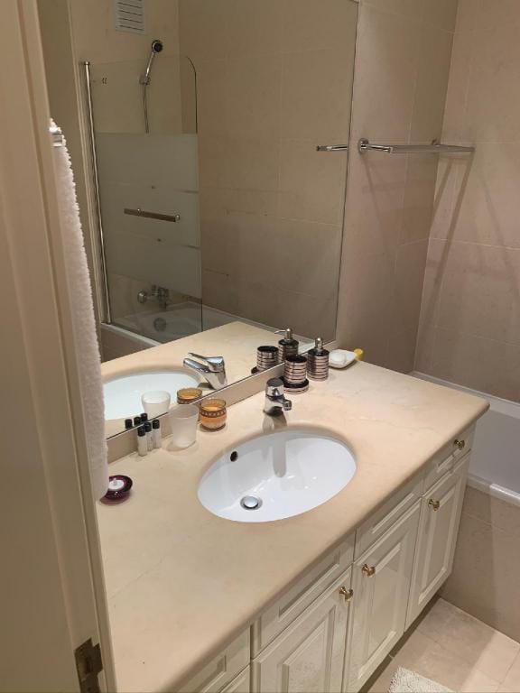 Elegante Quarto de Casal  Apartment in Lisbon