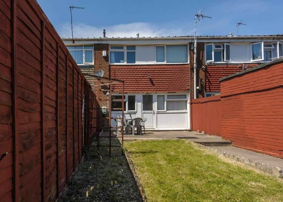 Contractor Digs nr Birmingham City/HS2/M6/BCU Uni Vacation rental in Birmingham
