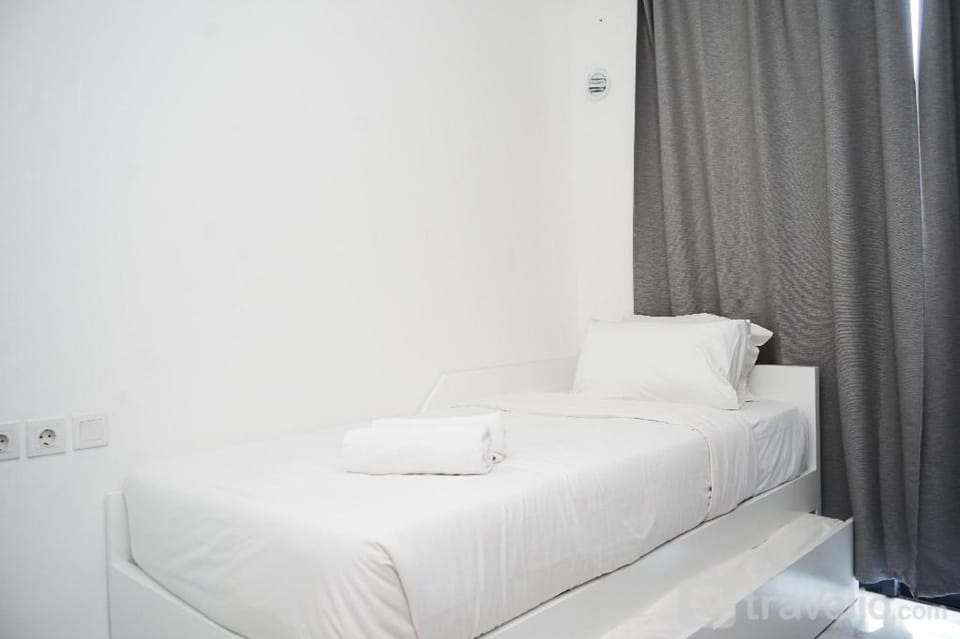 Nice and Restful Studio Sky House BSD By Travelio Apartment in West Java