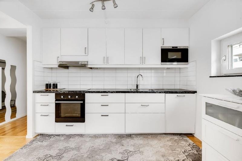 Bright Apartment Close To Nature Stockholm City Apartment in Stockholm