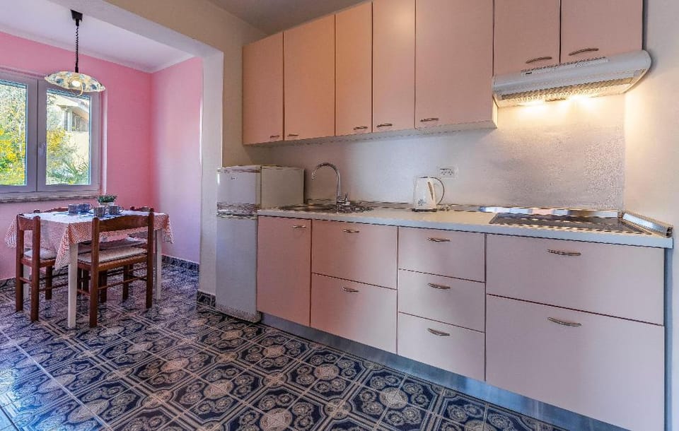 Apartment Pimpinella, spacious with great view Apartment in Premantura