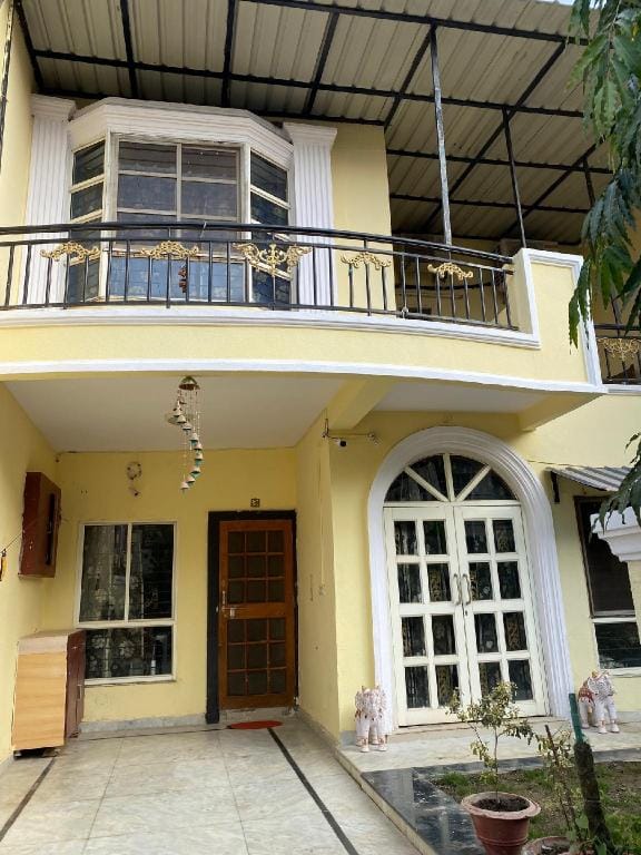 Laukhadi Villas Villa in India
