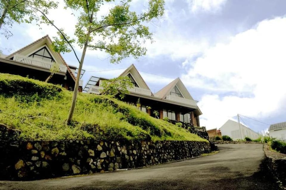 Villa Alam Kiwari Hotel in West Java