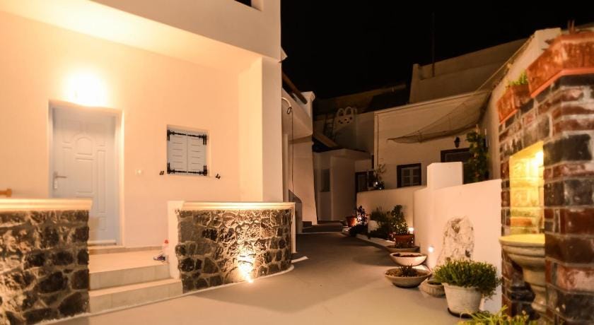 Mati Cave Villas Villa in Santorini