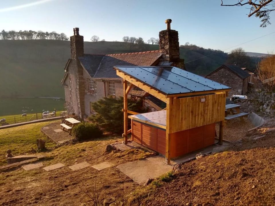 The Panorama Farmhouse Vacation rental in Llantysilio