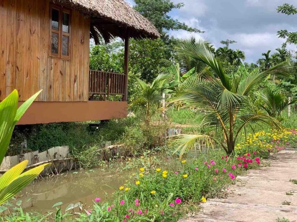 Mekong Daniel Resort(Bungalow2) Vacation rental in Cambodia