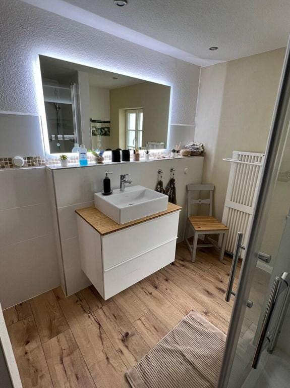 Kassel, ruhiges Apartment in naturnaher Lage, 50qm Apartment in Kassel