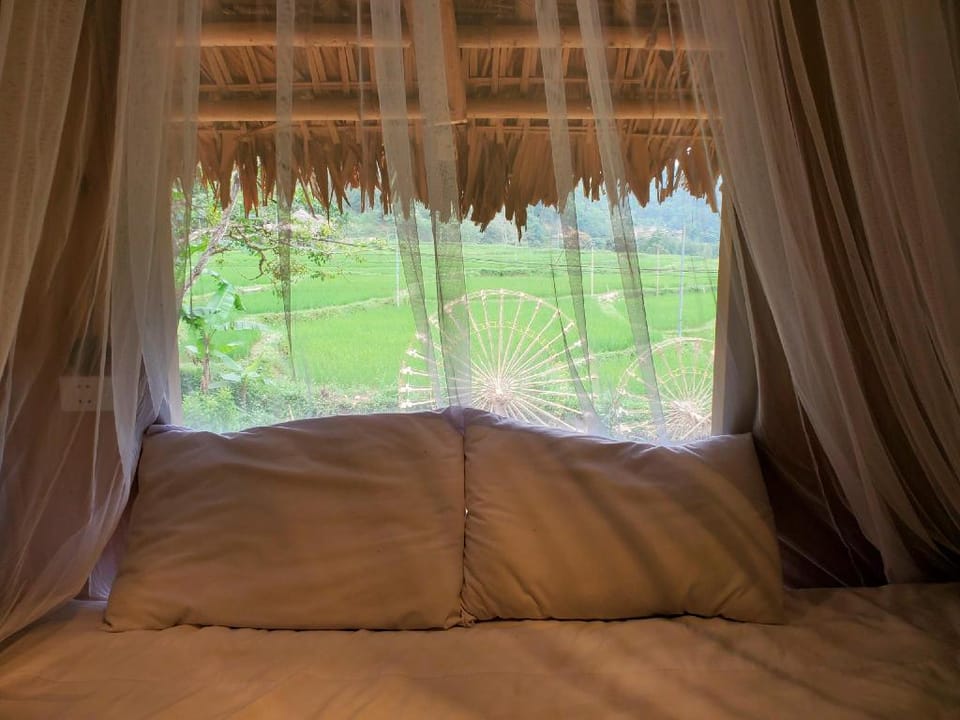 Stilt House With Mountain & Terraced Fields View Vacation rental in Laos