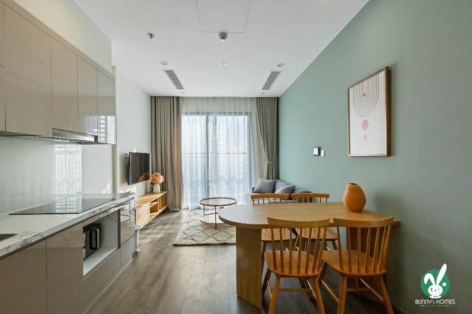 Bunny’s Homes@The Romeo@Vinhomes Ocean Park Apartment in Laos