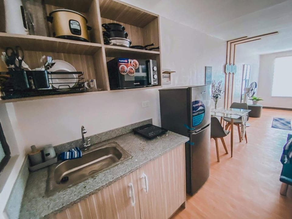 Zen's Pad 2 - 1BR Condo near Philippine Arena Apartment in Region of Manila