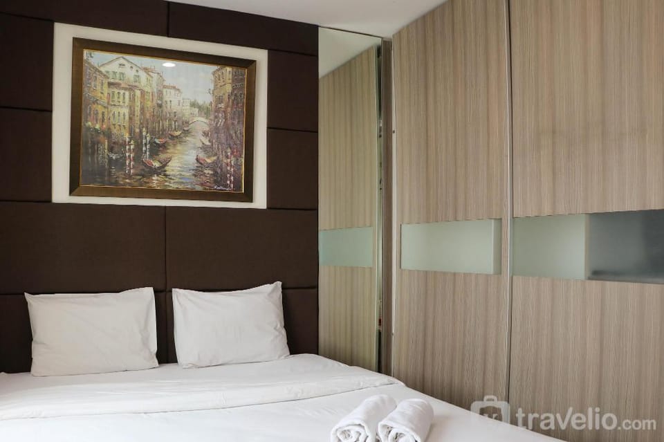 Comfort Studio @ Sky Terrace Apartment By Travelio Apartment in Jakarta