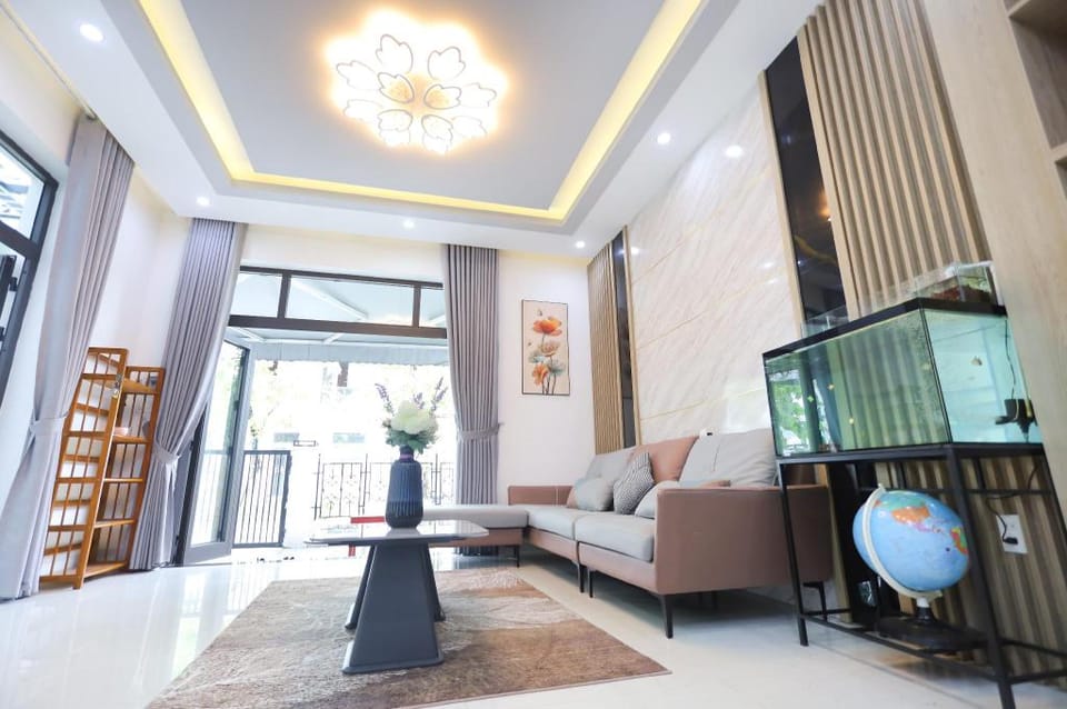 KenPiC Homestay - NGUYEN CAN 4 Bedrooms, Car Parking Vacation rental in Laos