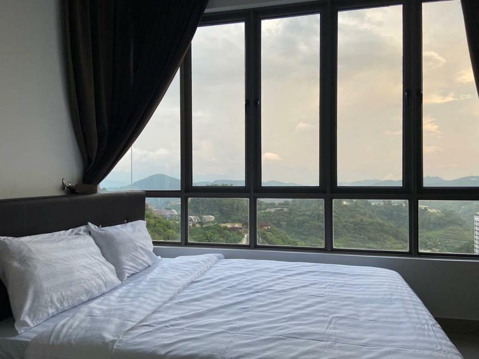 Sunrise View @ Palas, Relax Bear Homestay(410) Vacation rental in Brinchang