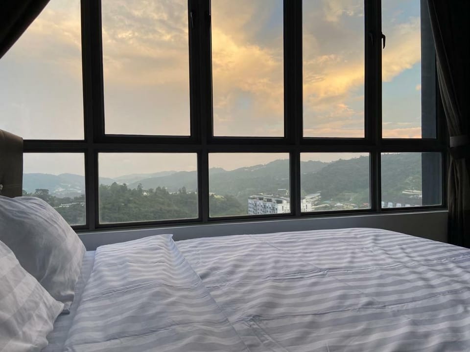 Sunrise View @ Palas, Relax Bear Homestay(410) Vacation rental in Brinchang
