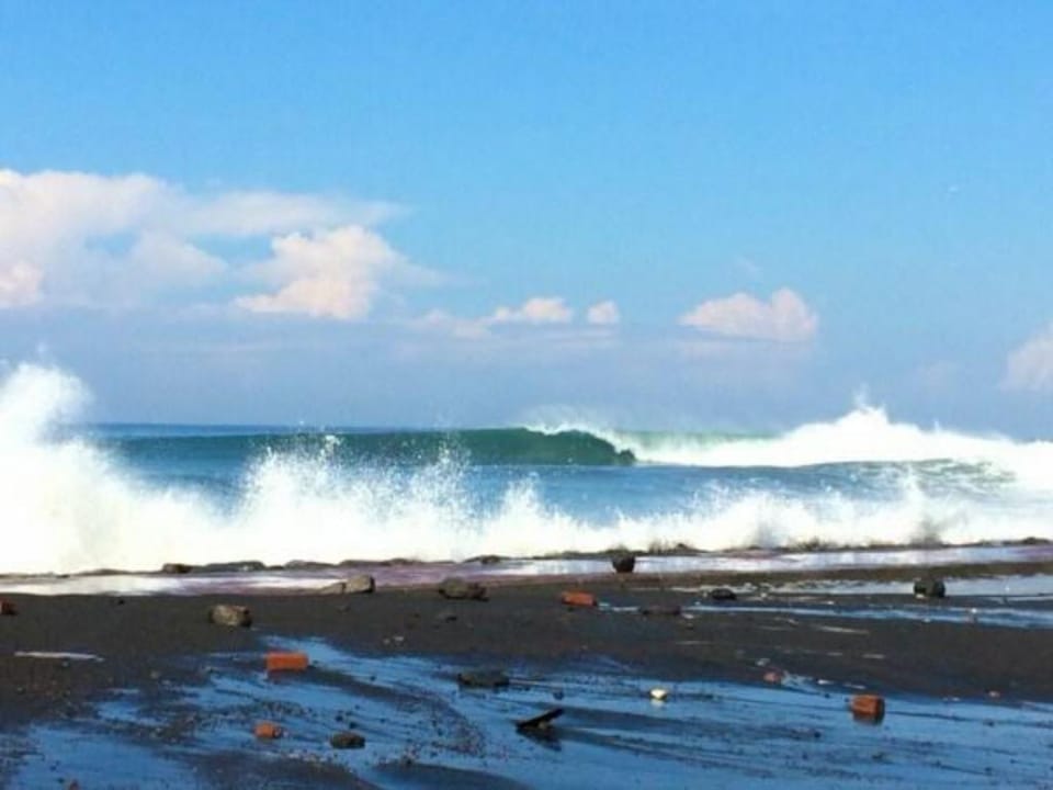 Klotok Surf Shack Villa in Bali