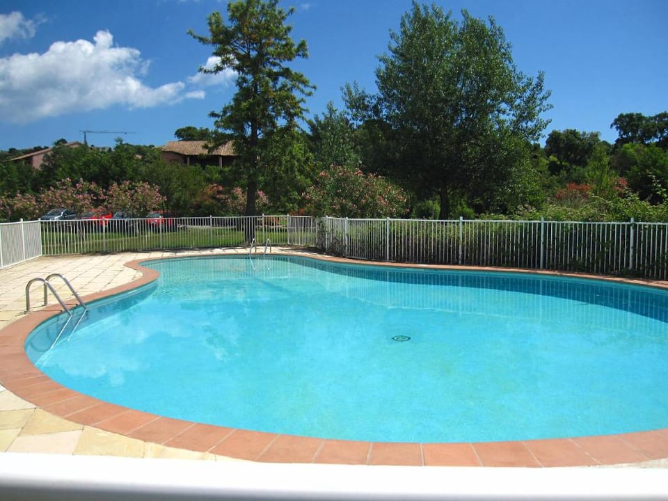 Three-room apartment for 6 people with air conditioning near Porto Vecchio Apartment in Zonza