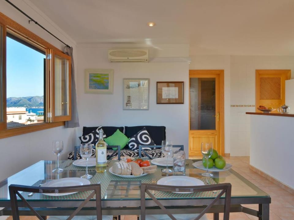 Son Serra beach apartment sea views and terrace Apartment in Son Serra de Marina