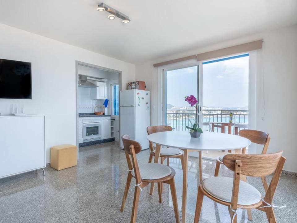 Apartamento Rocamar Apartment in Llevant
