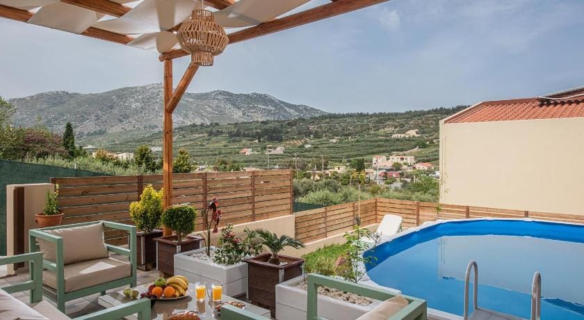 Iris Villa 2 - Archanes Crete Apartment in Crete