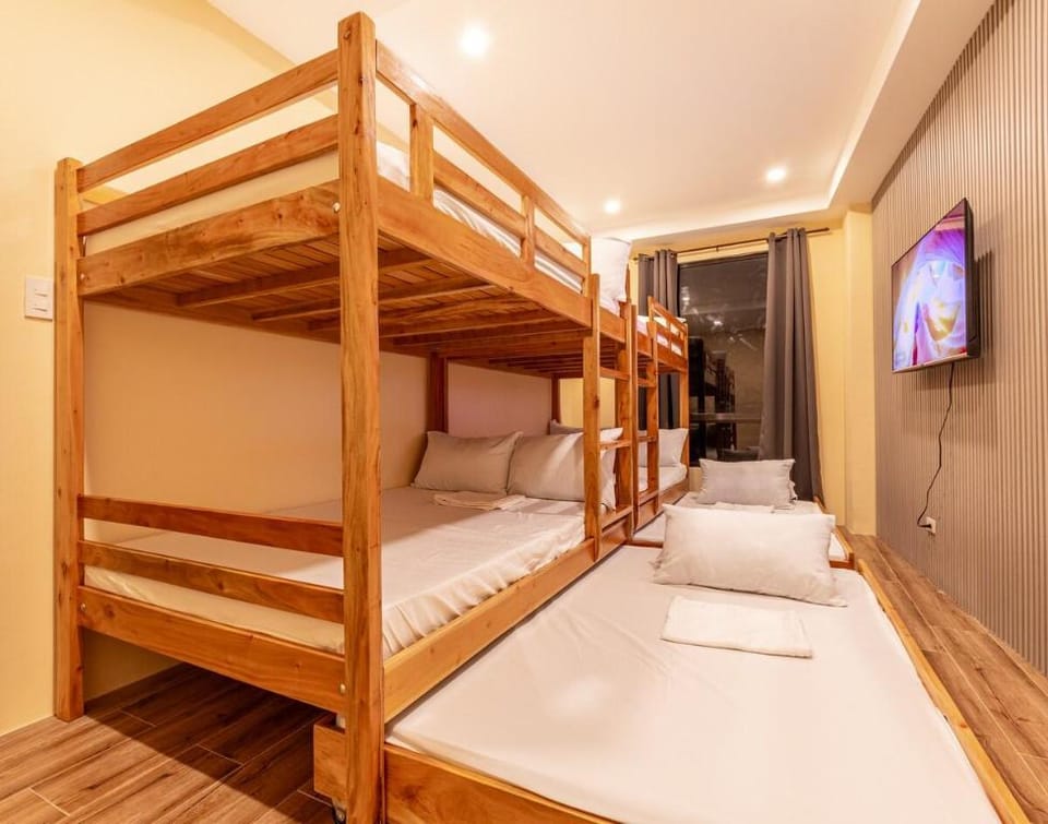 Hewa Resort - Private Hot Spring Resort Villa in Calamba