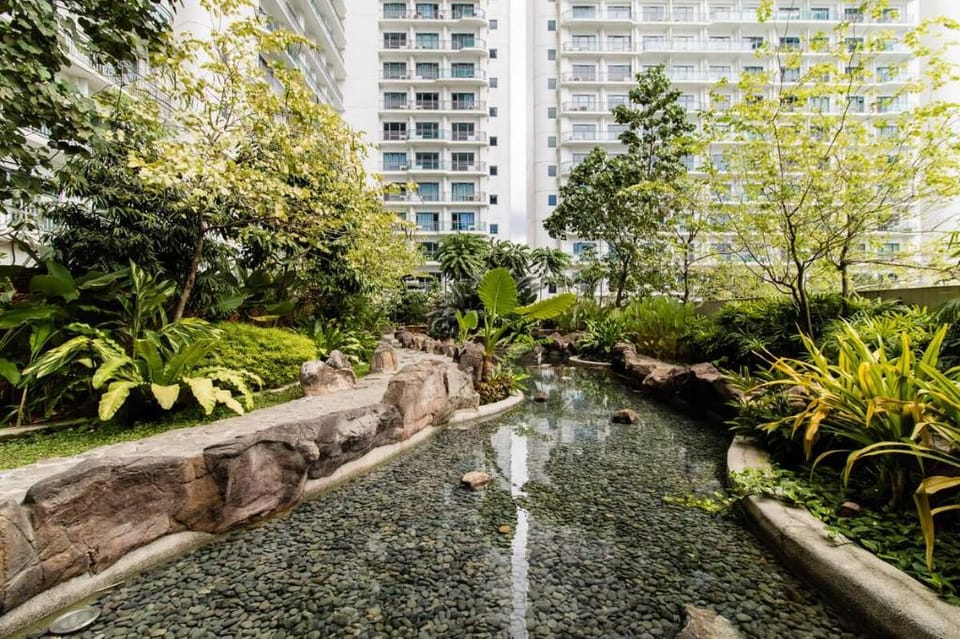 Relaxing & Charming Space @ Livingstone Acqua Vacation rental in Mandaluyong