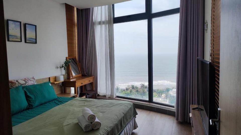 ARIA RESORT - CÁCH BÃI BIỂN RIÊNG 50M Apartment in Vung Tau