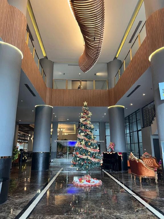 GRAND MIAMI HOTEL Hotel in East Java