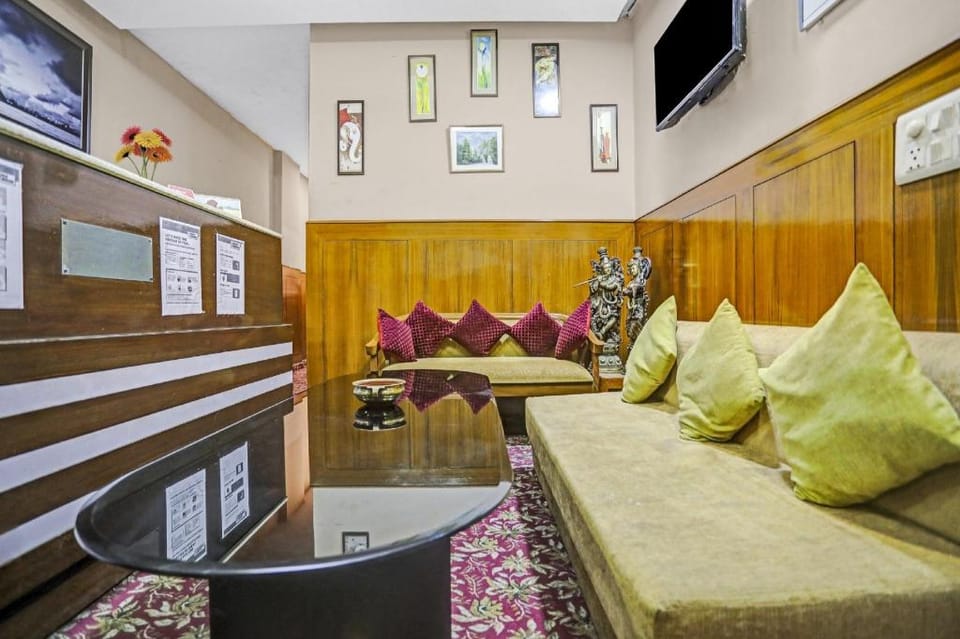 Townhouse Green Park Residency 1 Hotel in New Delhi