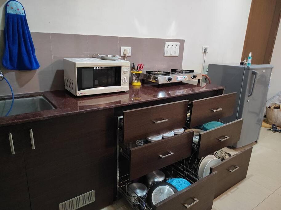 One BHK AC Service Apartment 206 Apartment in Maharashtra