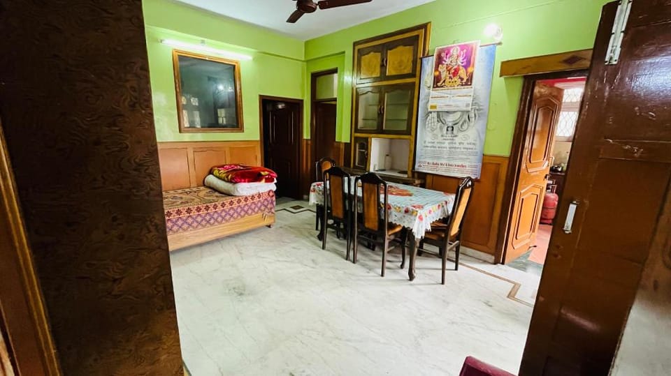 Hostel at affordable price (400 per bed) Apartment in Punjab, India