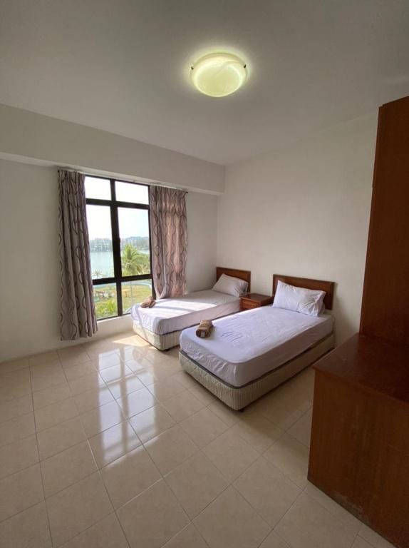 Marina Cove Resort Homestay 3 Bedroom Apartment in Perak