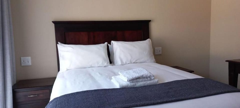 Best Accommodation near Pholoso Netcare Hospital Vacation rental in South Africa