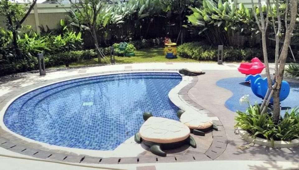 Madison Park Near Central Park Comfy Studio Room Apartment in Jakarta