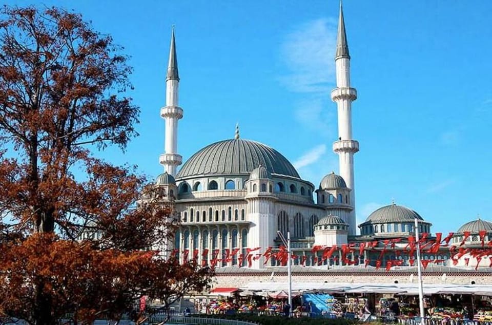 Cozy Suite perfect location Taksim4min Home Design Apartment in Istanbul