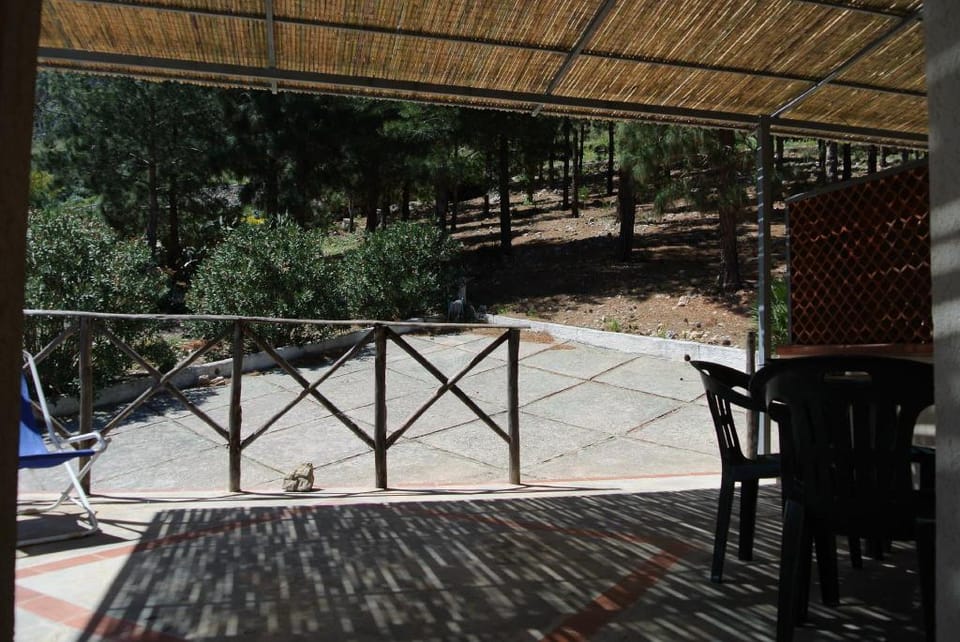 La Pineta al Mare - L'Oleandro Quiet wonderful sit Apartment in Sicily