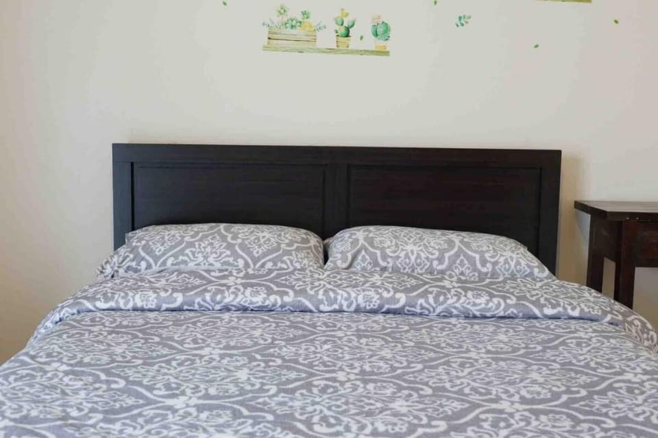 Miranda B 516-2BR atPico de Loro by Raquel's Place Vacation rental in Nasugbu