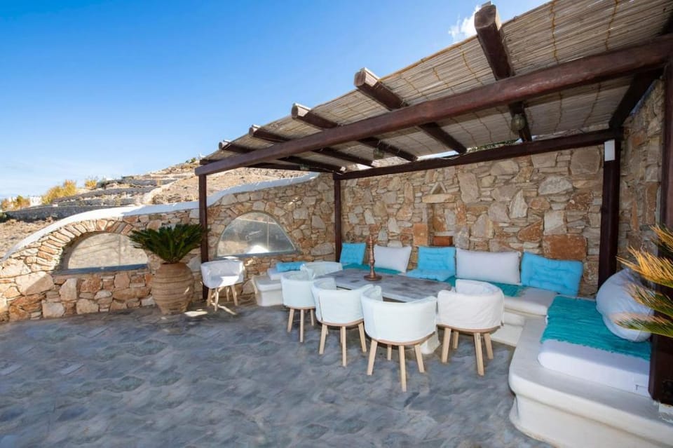 The A Villa - Mykonos Apartment in Mykonos, Mikonos 846 00, Greece