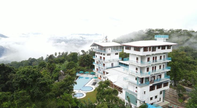 Resort Myriad Star Ella Riad in Uva Province, Sri Lanka