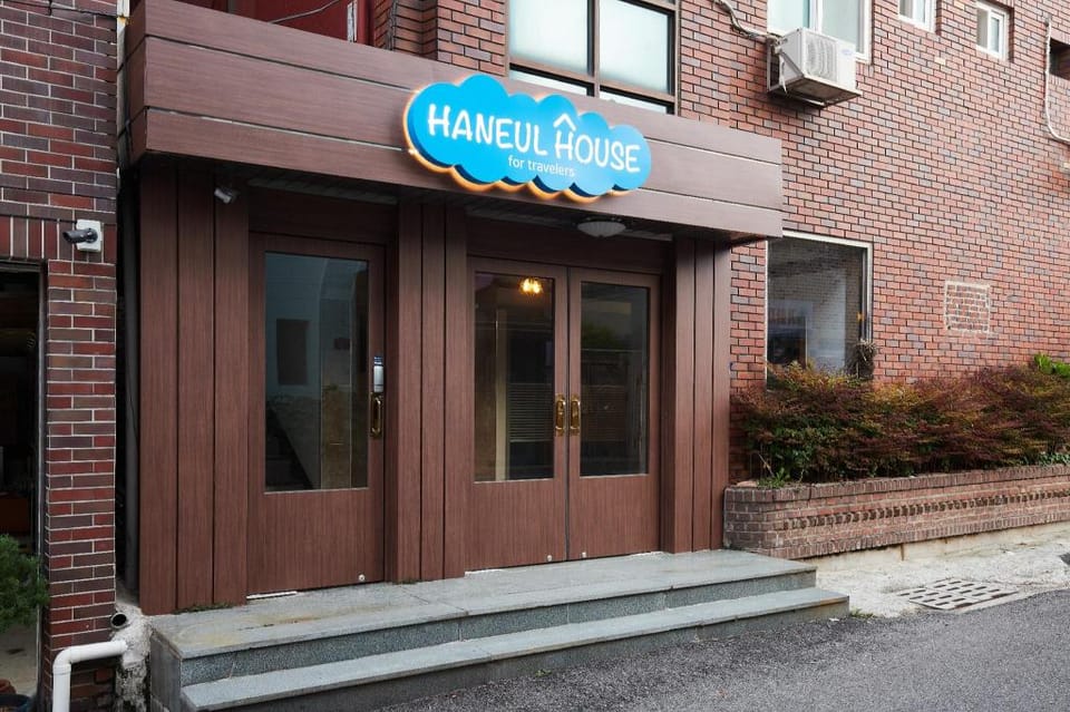 Yeosu haneul House Bed and Breakfast in South Korea
