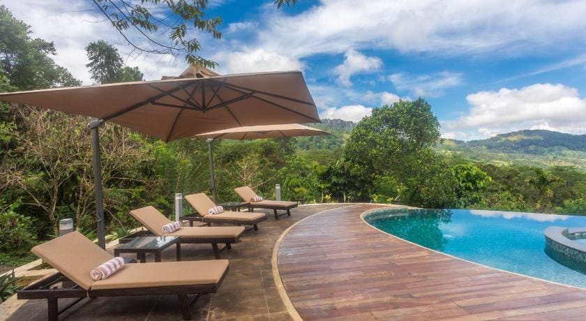 Dendrobium House Hotel in Gangawatakorale