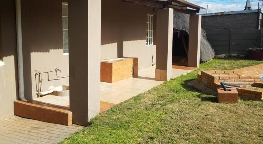 LAS VEGAS  GUEST INN Hotel in Roodepoort