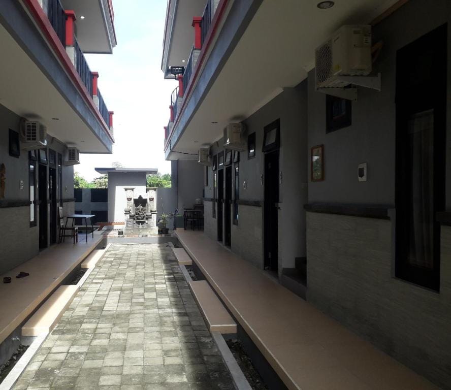 Griya Canti Guest House Hotel in Kediri