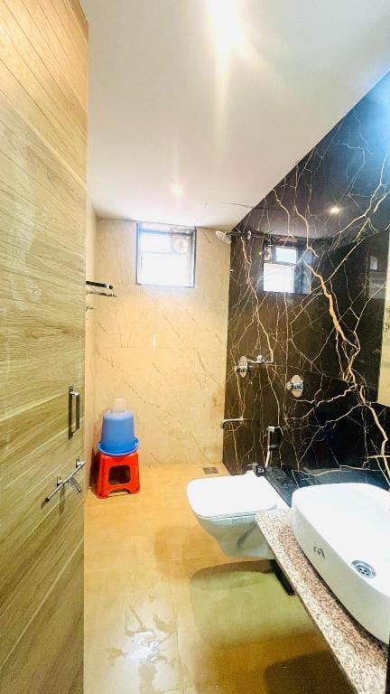 Surabhi Villa Hotel in Maharashtra