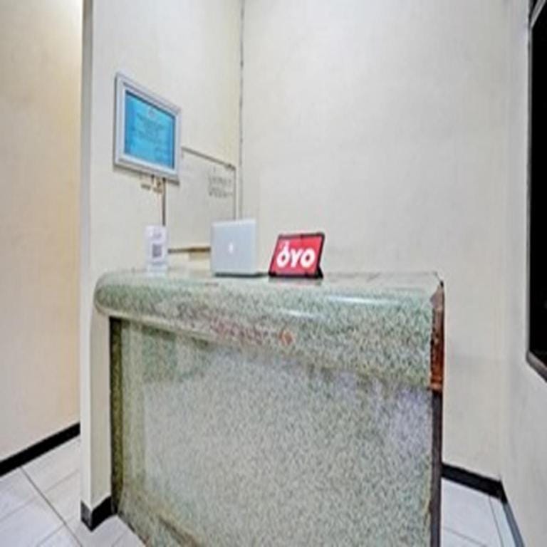 OYO 91198 Hotel Mahkota 2 Lamongan Hotel in East Java