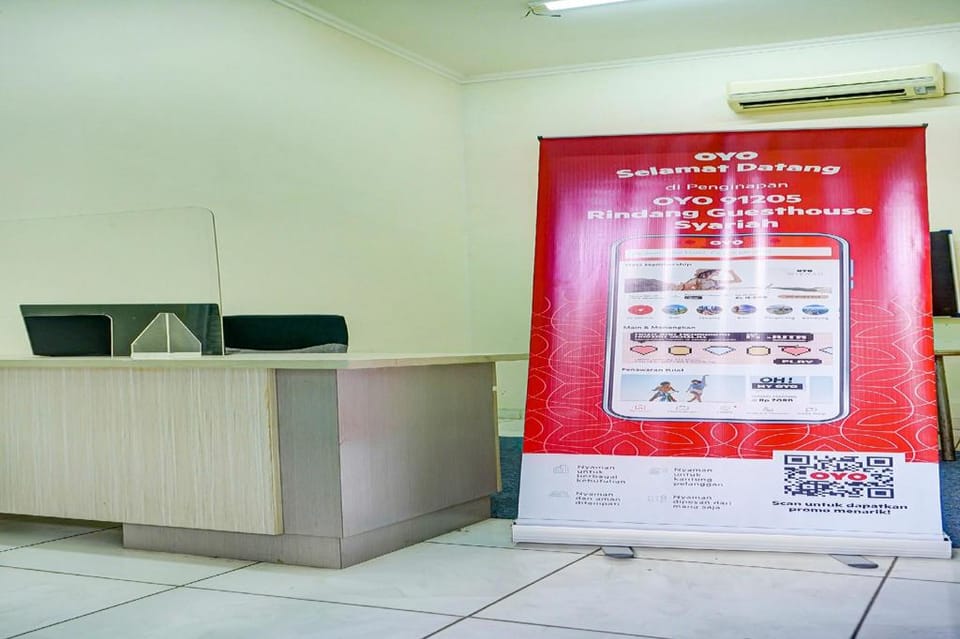 OYO Life 91205 Rindang Guesthouse Syariah Hotel in West Java