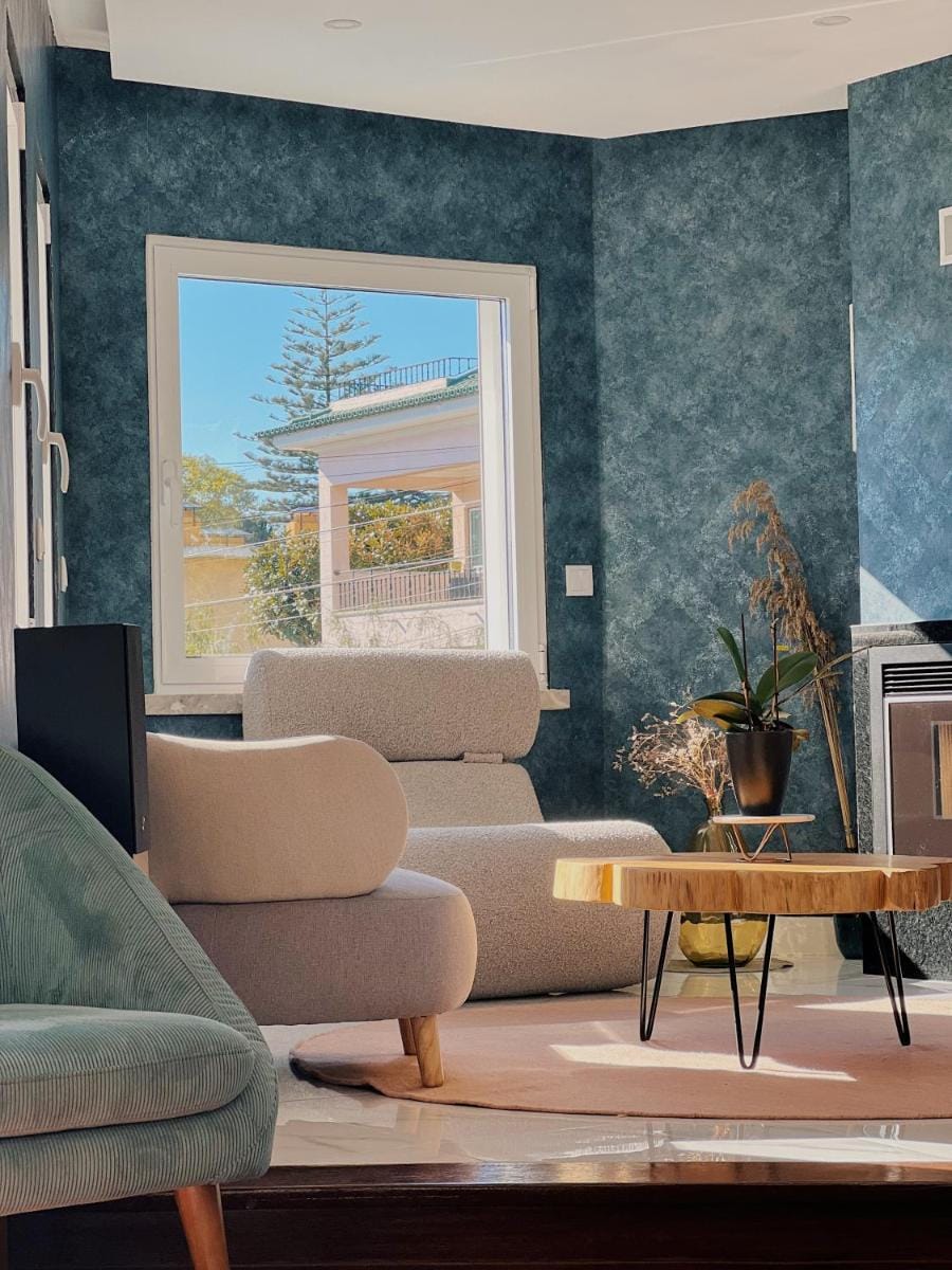 Luna House & Cowork Bed and Breakfast in Cascais