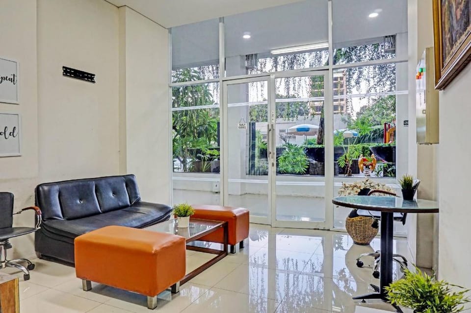 Capital O 91215 Paysroom Tower Altiz Hotel in South Jakarta City