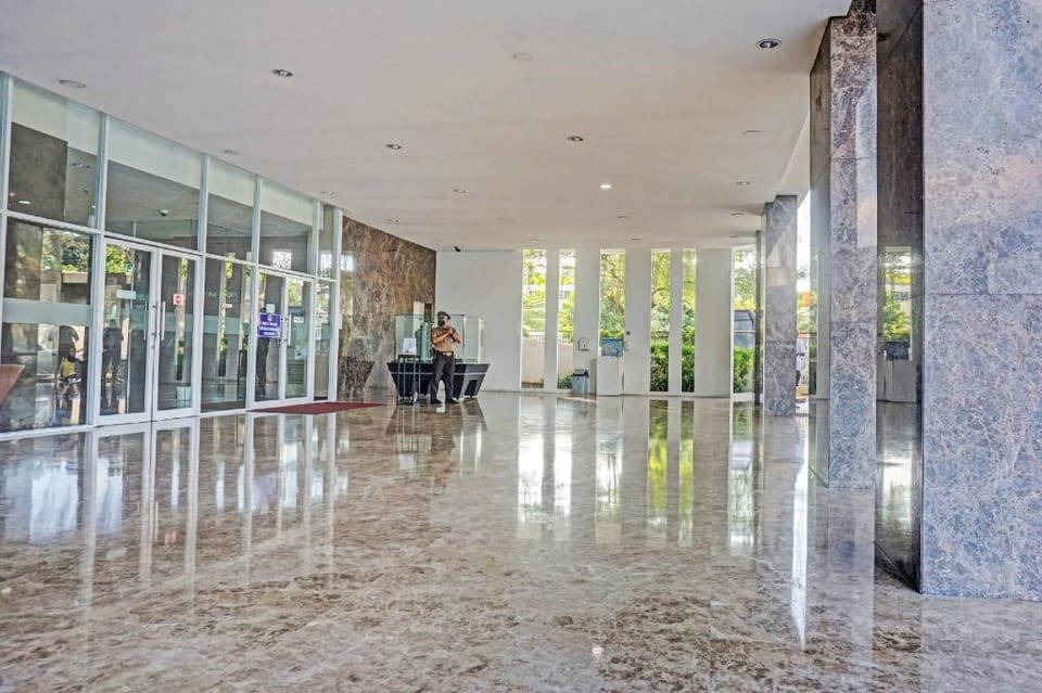 Capital O 91215 Paysroom Tower Altiz Hotel in South Jakarta City